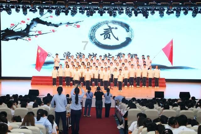 金牌保镖熊先生